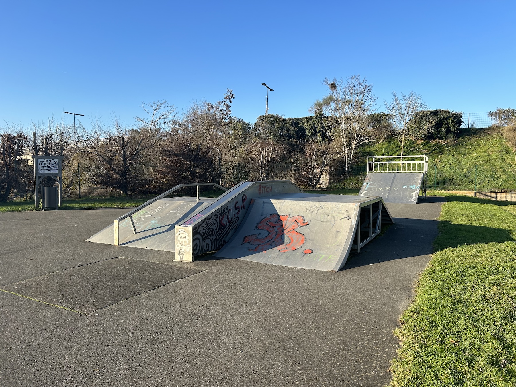 Joué-lès-Tours skatepark